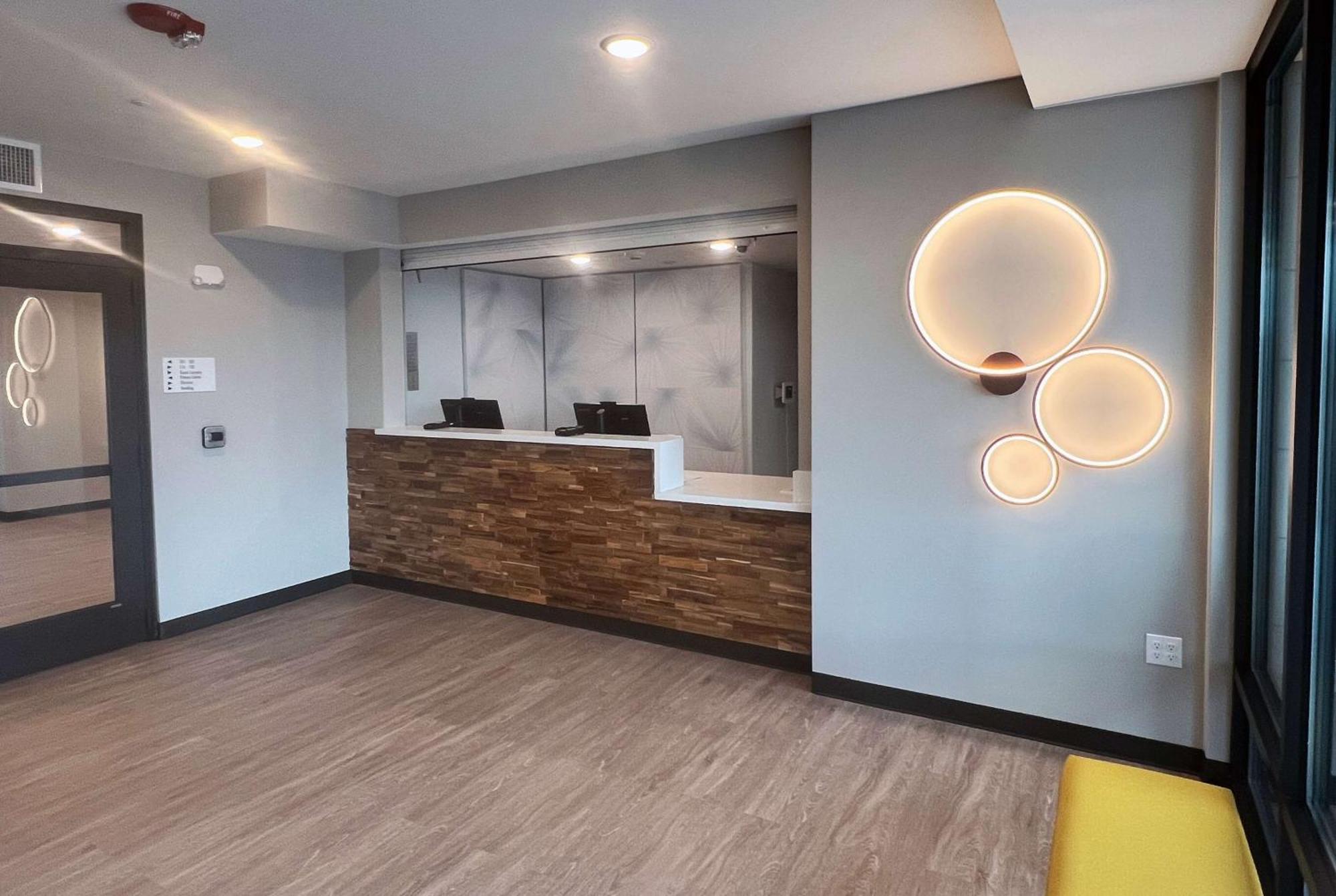 Echo Suites Extended Stay By Wyndham Indianapolis Ameriplex Екстер'єр фото